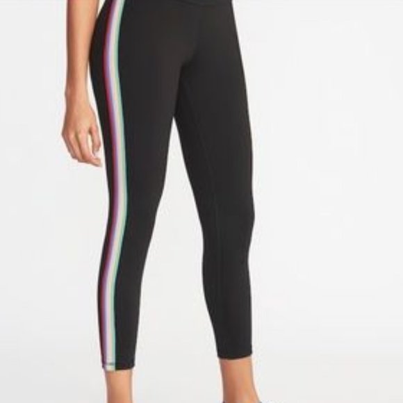 Old Navy Rainbow Striped Leggings 